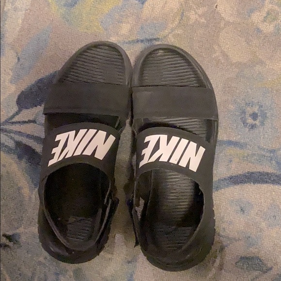 women's nike tanjun slide sandals